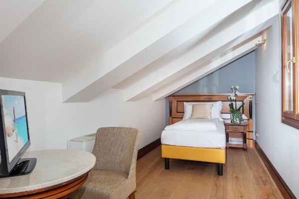 All’Angelo Art Hotel image 24